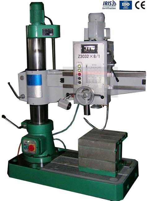 types of radial drilling machine